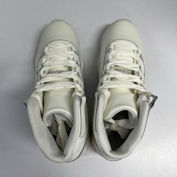 Air Jordan 11 Retro Pearl / Grand Final AR0715 110 Size 11.5 Women Size 10 Men - Picture 3 of 7
